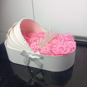 Babaköszöntő virágbox rózsaszín virággal